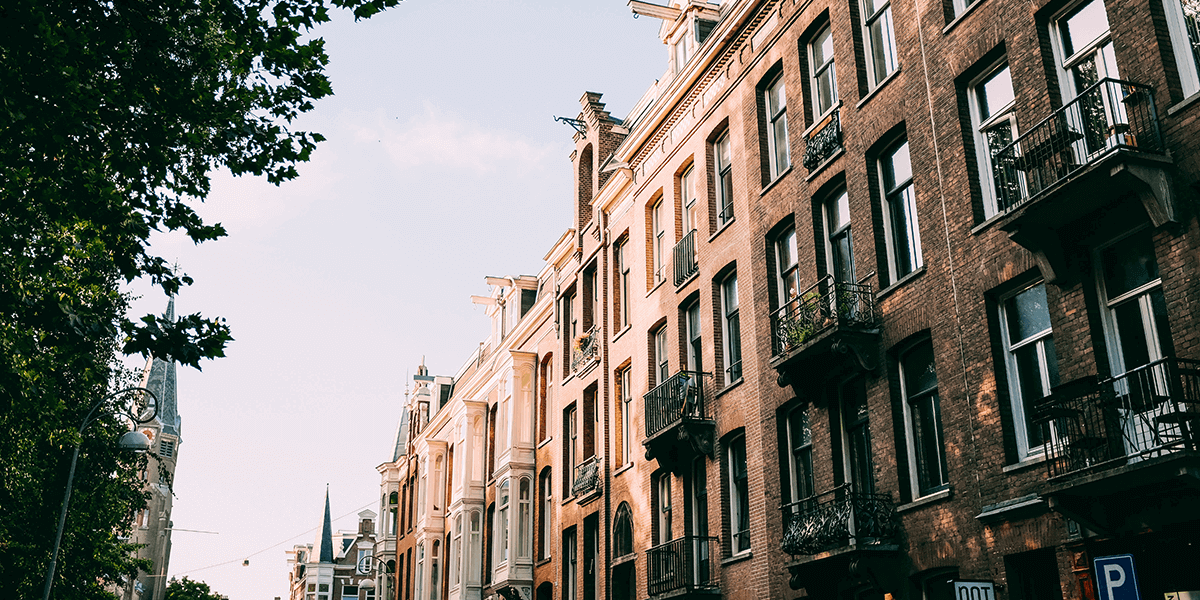 dutch-houses-street-1200x600